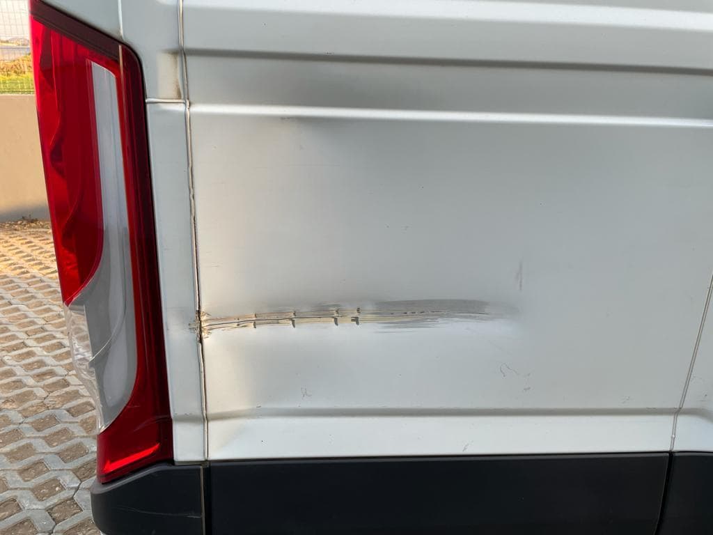 Iveco Daily 35-130 · Ano 2016 — imagen 8