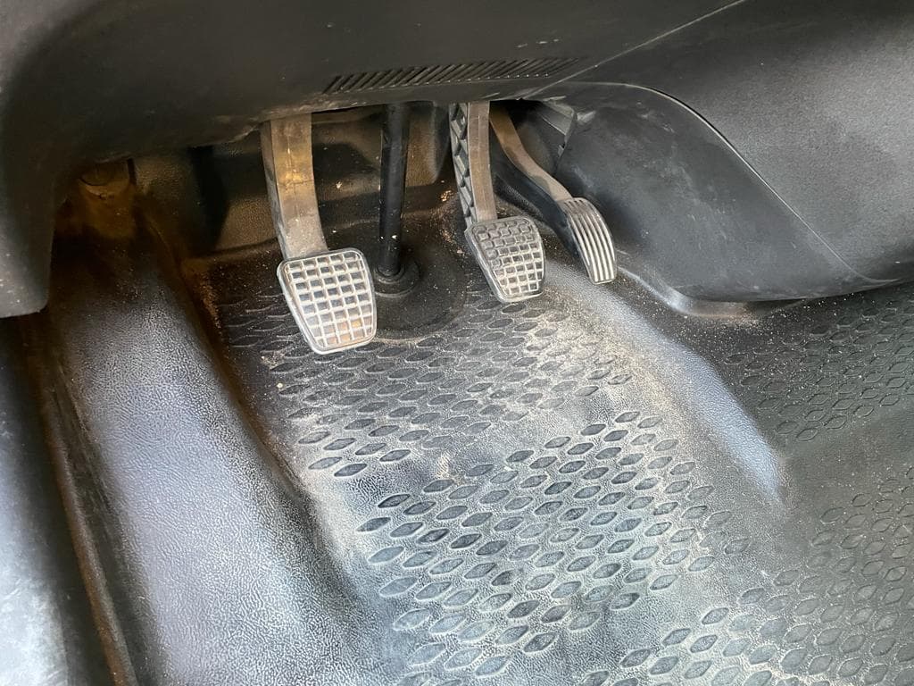 Iveco Daily 35-130 · Ano 2016 — imagen 17