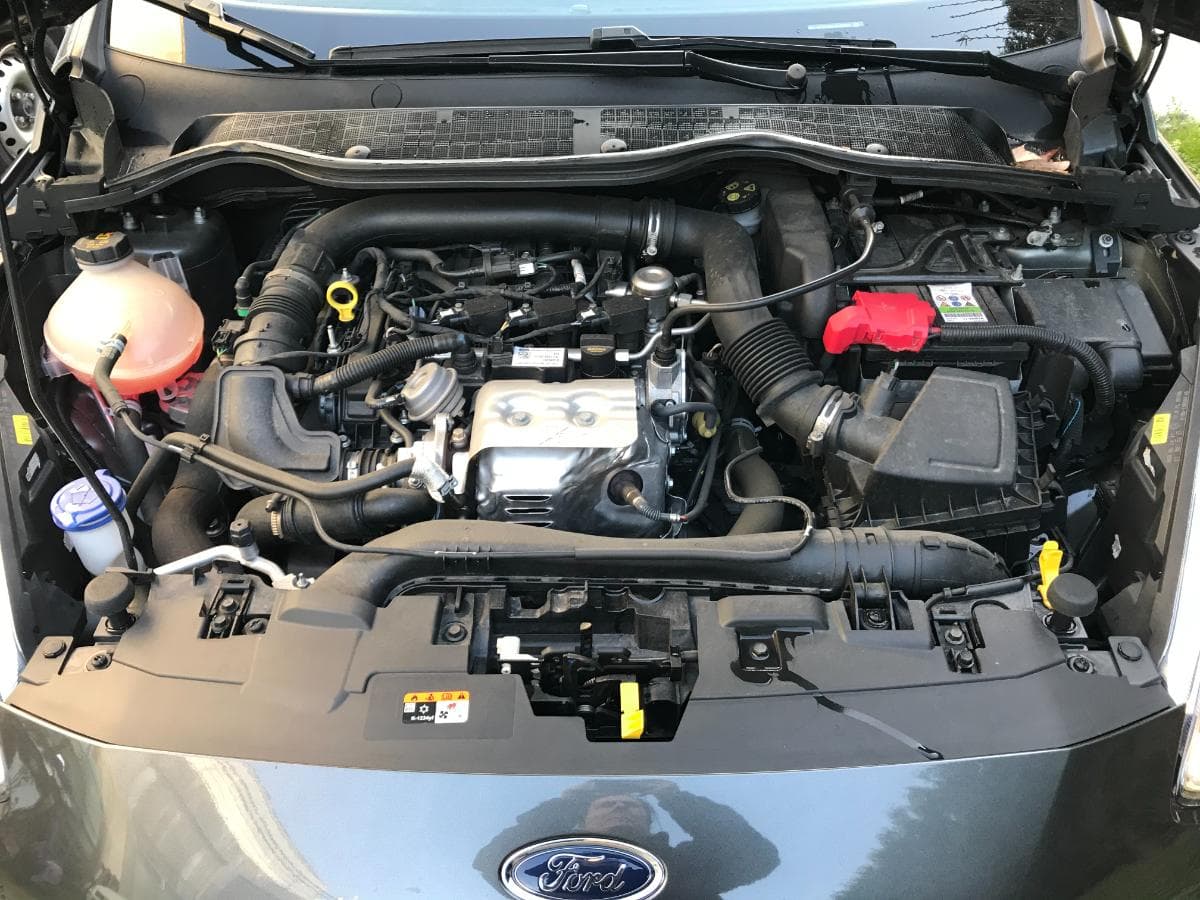 Ford Fiesta 1.0 · Ano 2018 — image 9