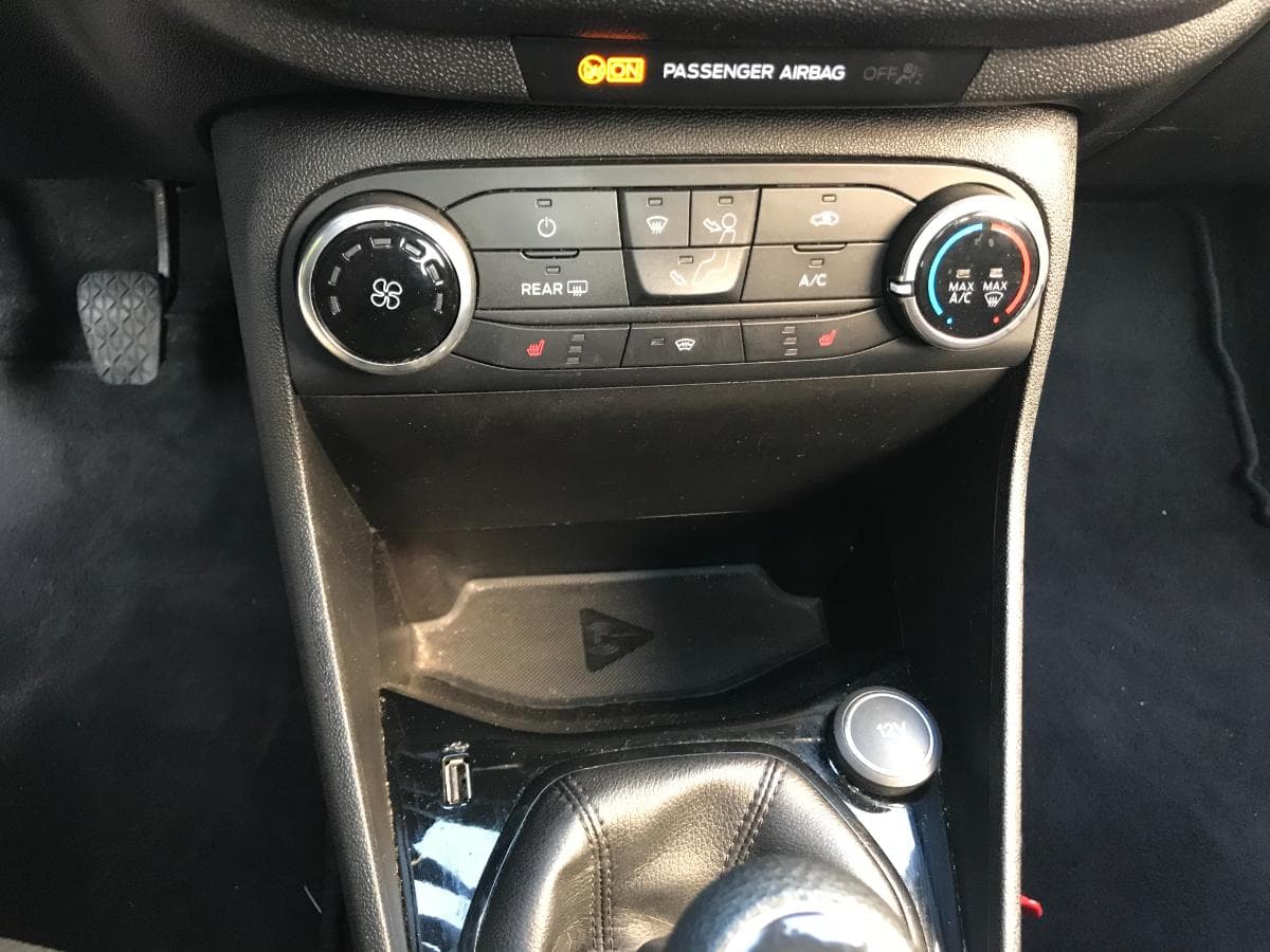 Ford Fiesta 1.0 · Ano 2018 — image 25