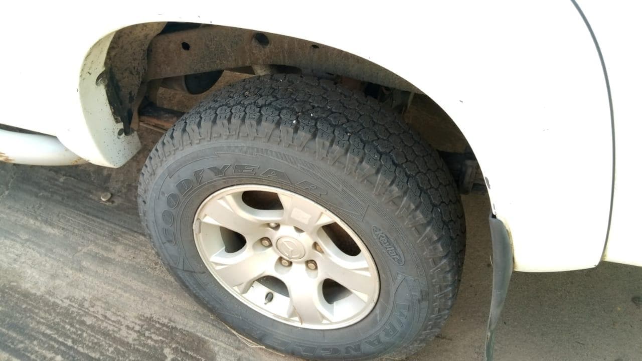 Mazda BT50 · — image 8