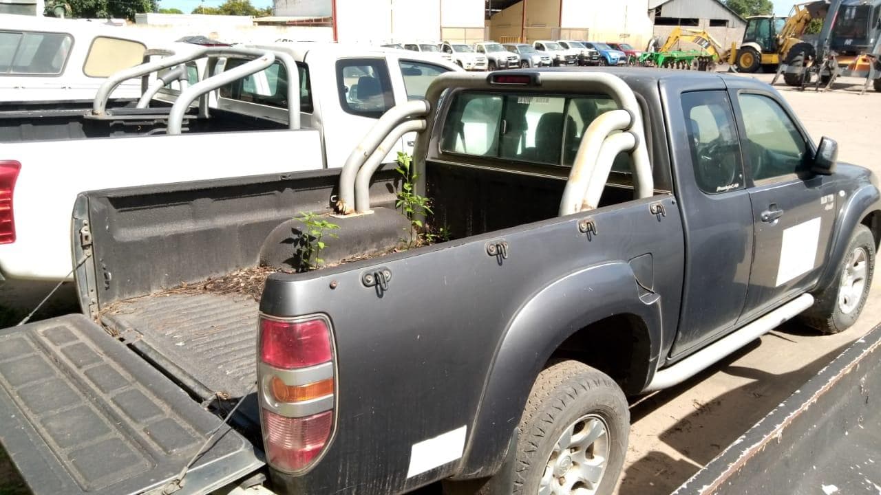 Mazda BT50 · — imagen 4