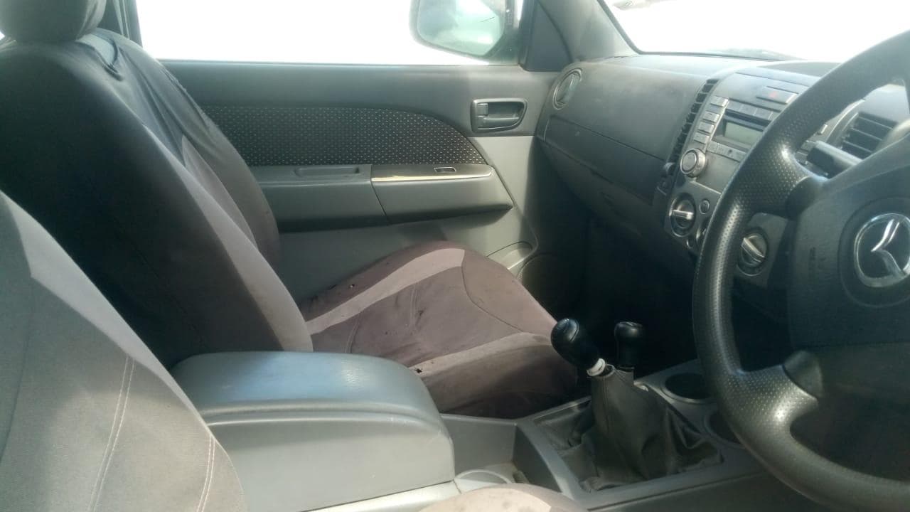 Mazda BT50 · — imagen 5