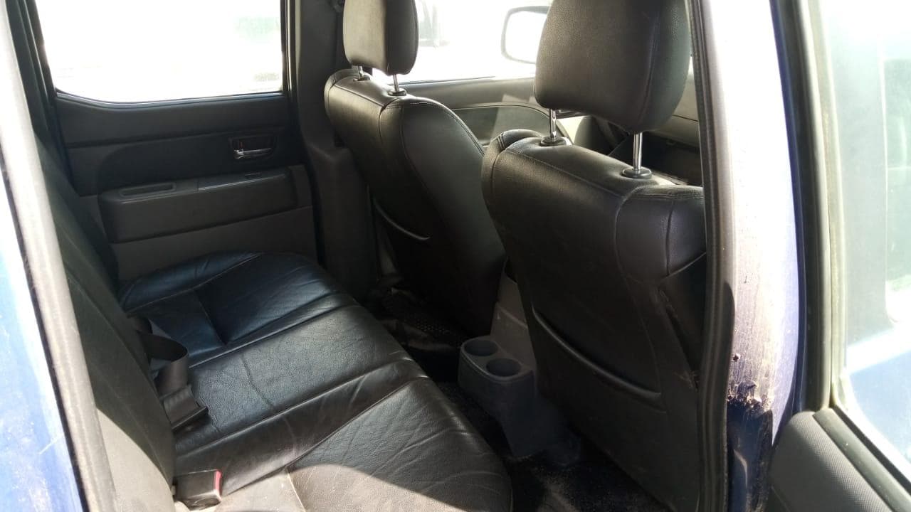 Mazda BT50 · — image 3