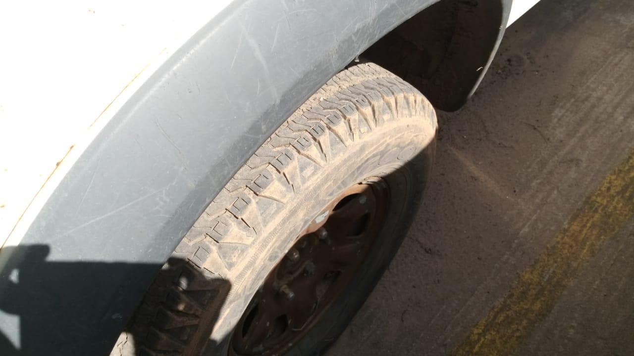 Isuzu KB250 · — image 3