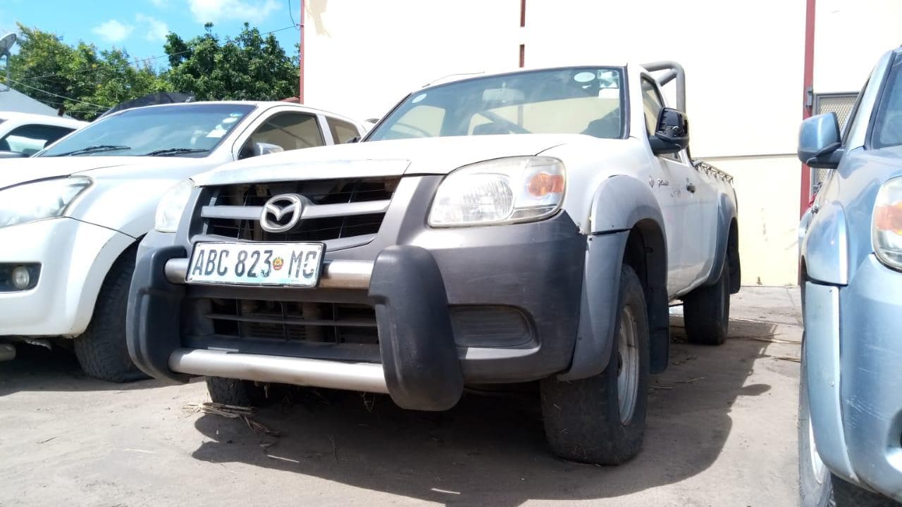 Mazda BT50 ·