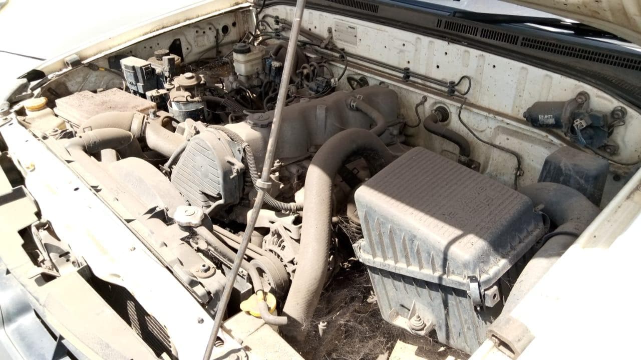 Mazda BT50 · — image 14