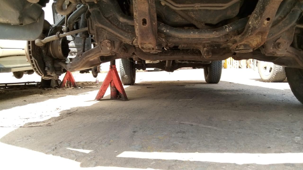 Toyota Hilux 2.5C/C · — image 3