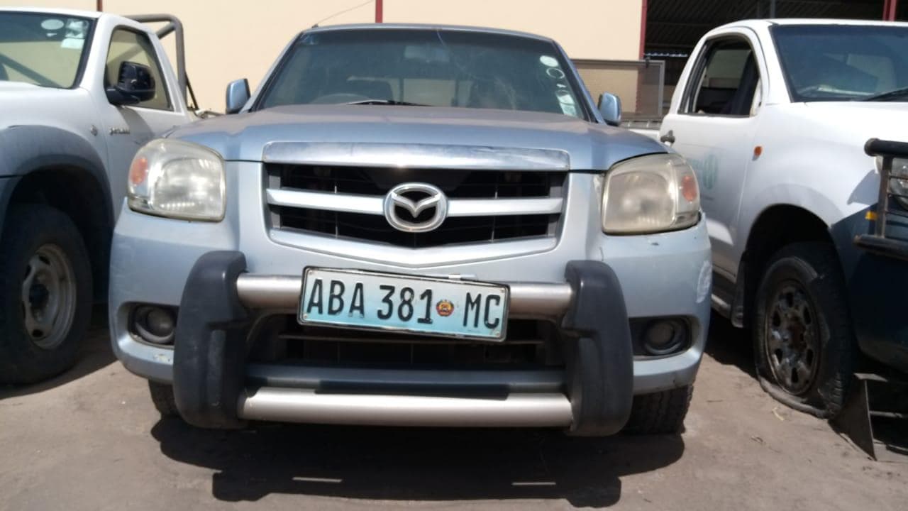 Mazda BT50 · — image 4