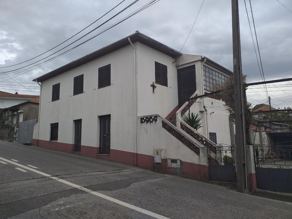 1/2 Nua Propriedade · Oliveira de Azeméis — imagen 1