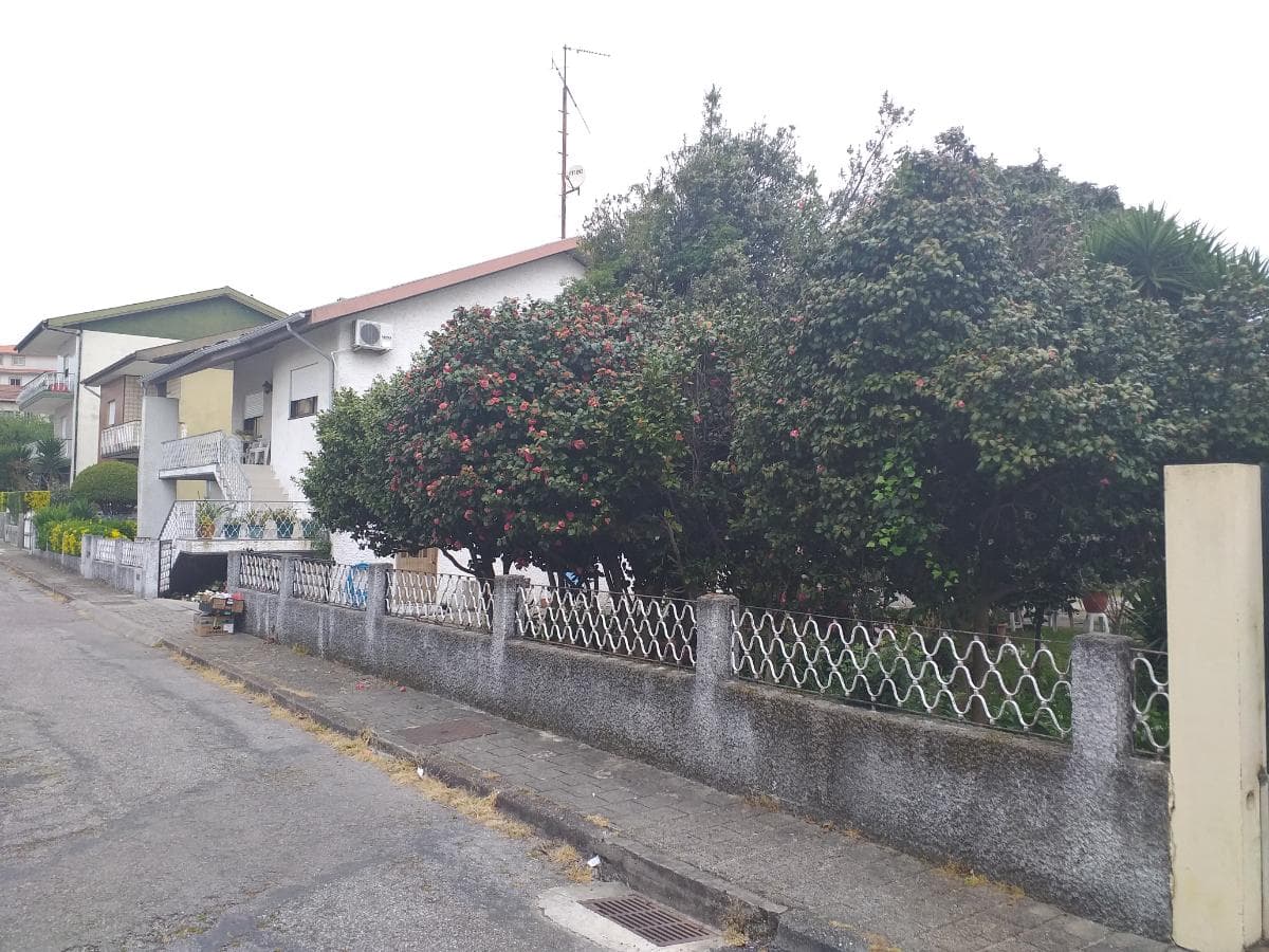 Moradia V5 + Logradouro + Terreno · Santo Tirso — imagem 21