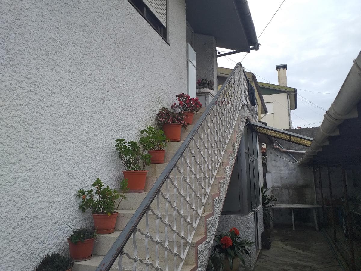 Moradia V5 + Logradouro + Terreno · Santo Tirso — imagem 18