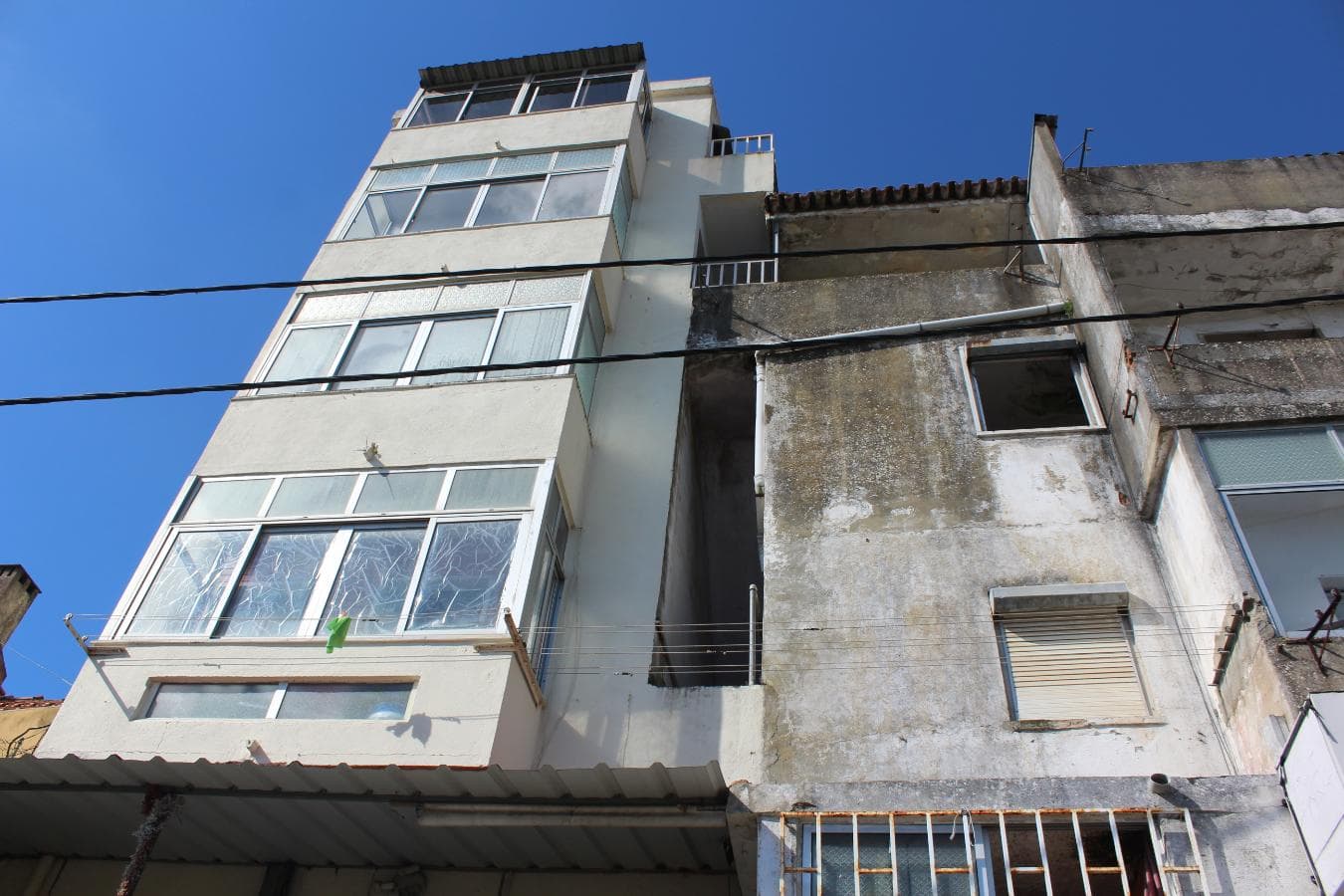 2 Edifícios · Amadora — image 4