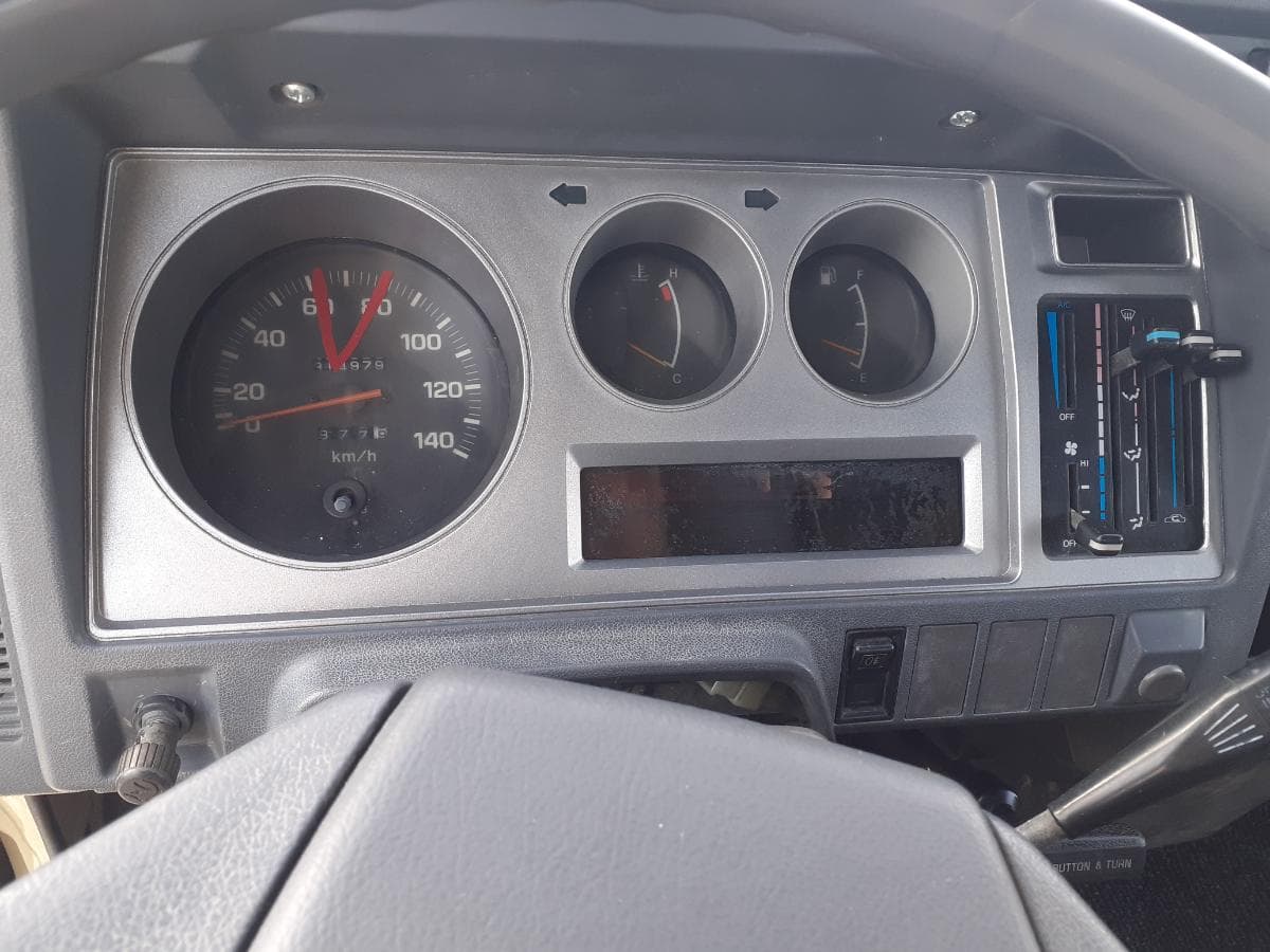 Toyota Dyna 150 · Ano 1994 — imagem 18