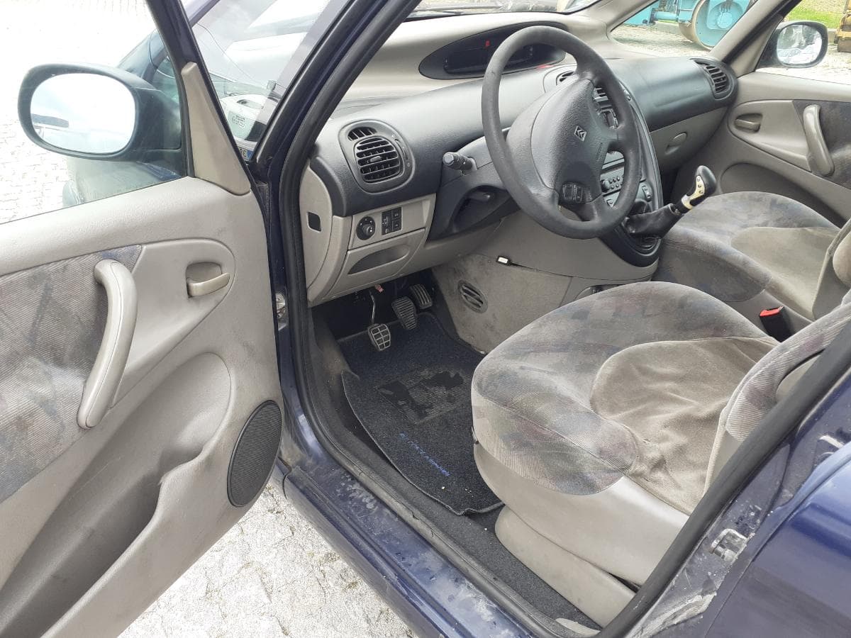 Citroën Xsara Picasso 2.0 HDI · Ano 2001 — imagem 12