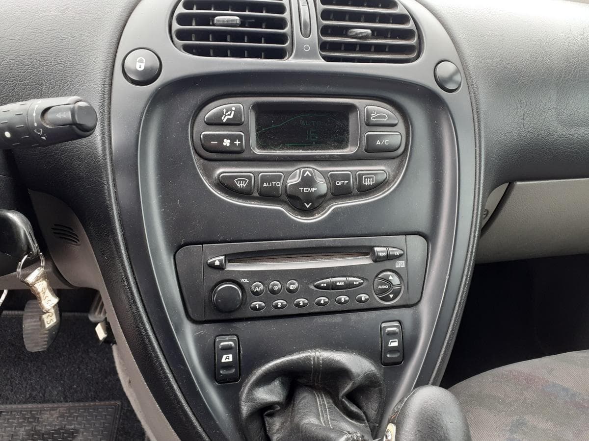 Citroën Xsara Picasso 2.0 HDI · Ano 2001 — imagem 16