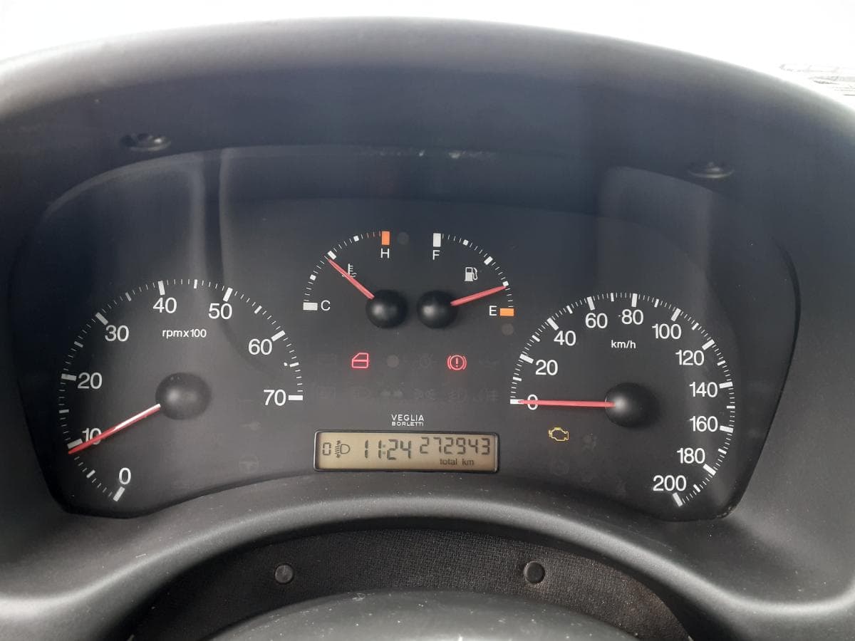 Fiat Punto 1.2 · Ano 2001 — imagen 21