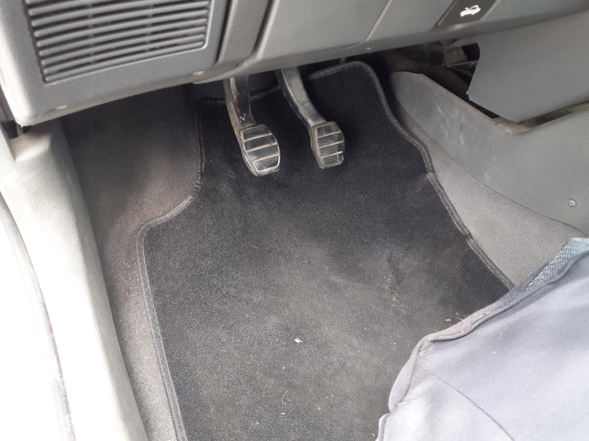 Renault Clio 1.2 · Ano 1997 — imagen 13