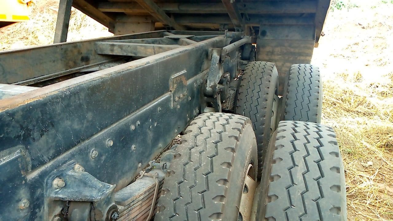 Tata 2516C 6x4 · — image 15