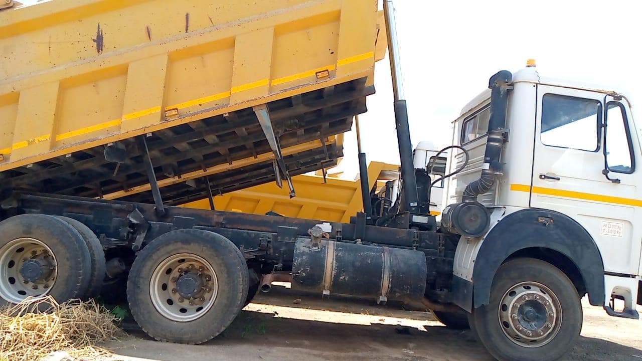 Tata 2516C 6x4 · — imagen 5