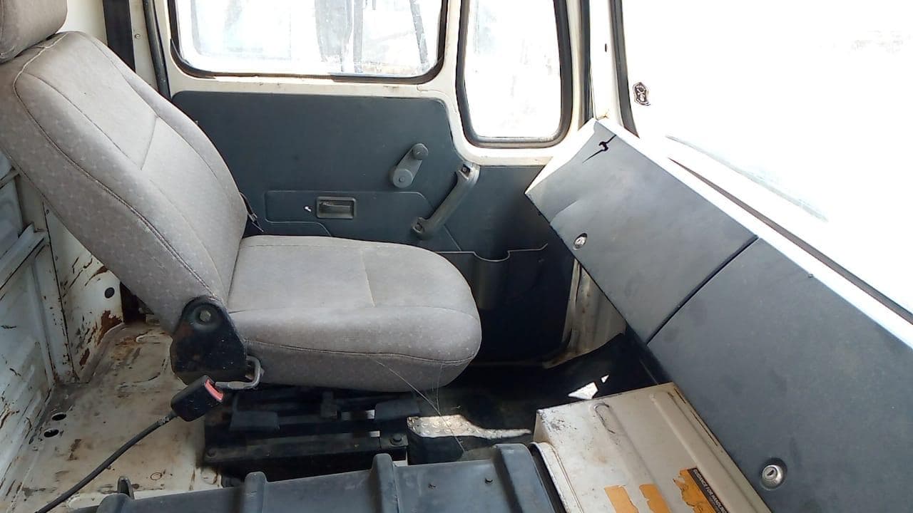 Tata 2516C 6x4 · — imagen 12