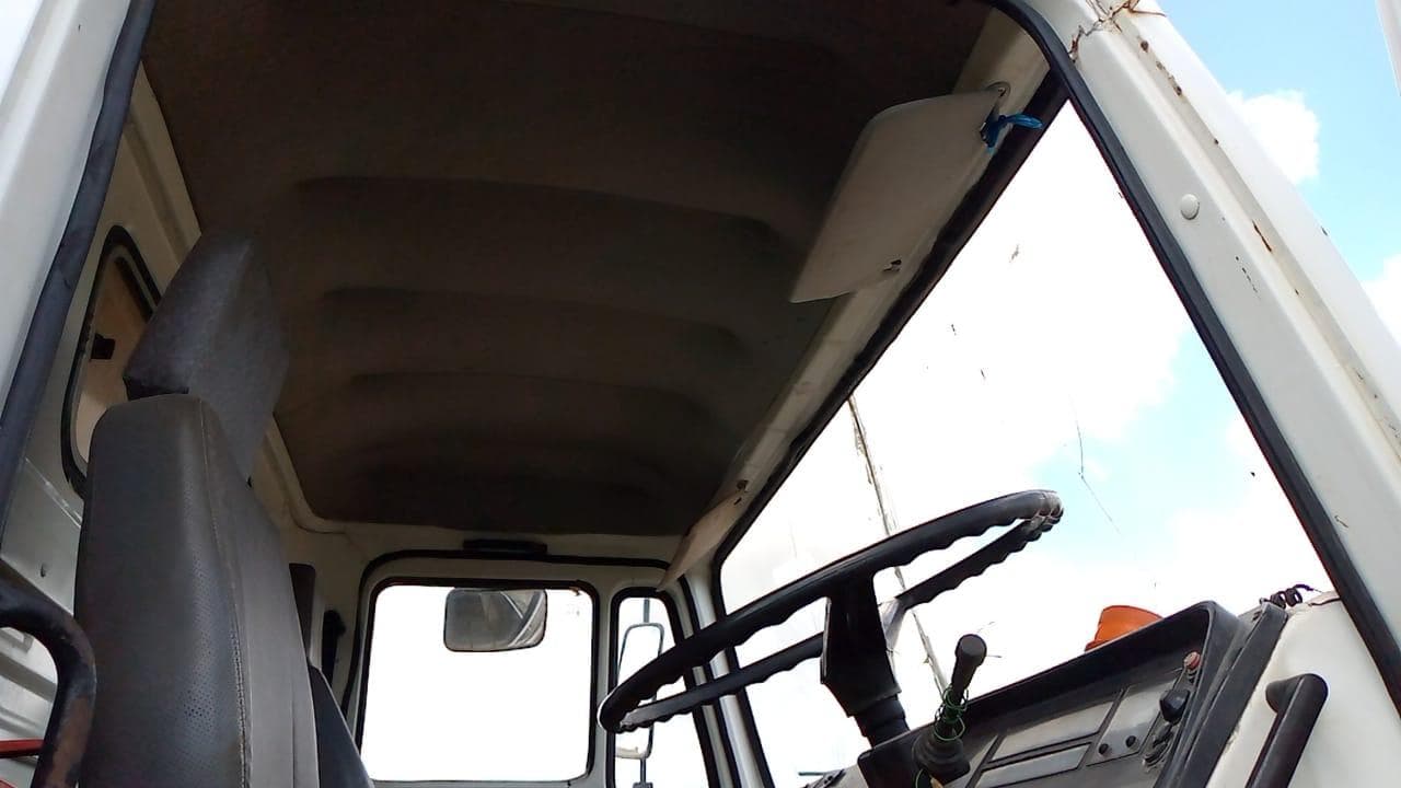 Tata 2516C 6x4 · — imagem 6