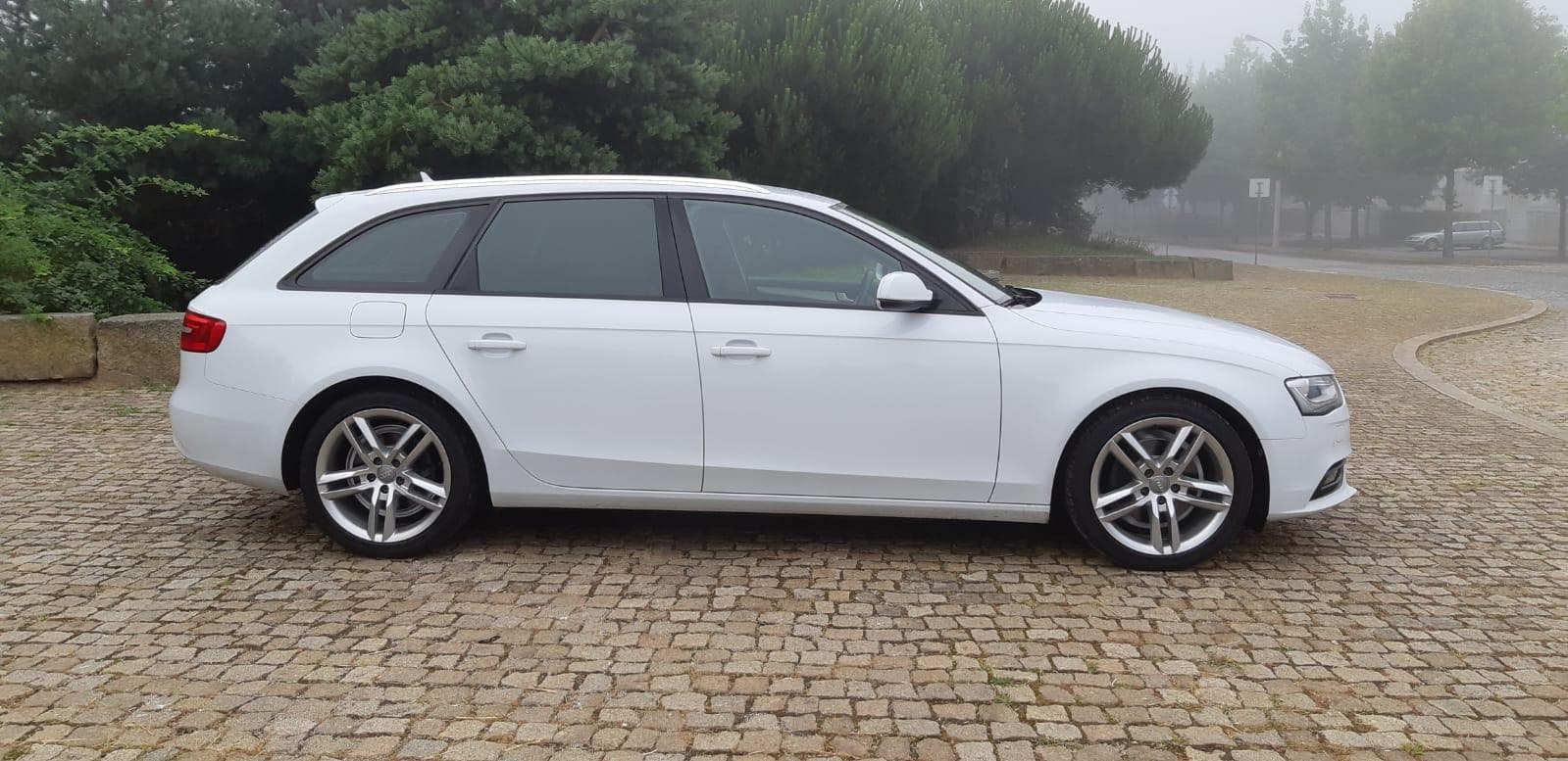 Audi A4 Avant — image 5