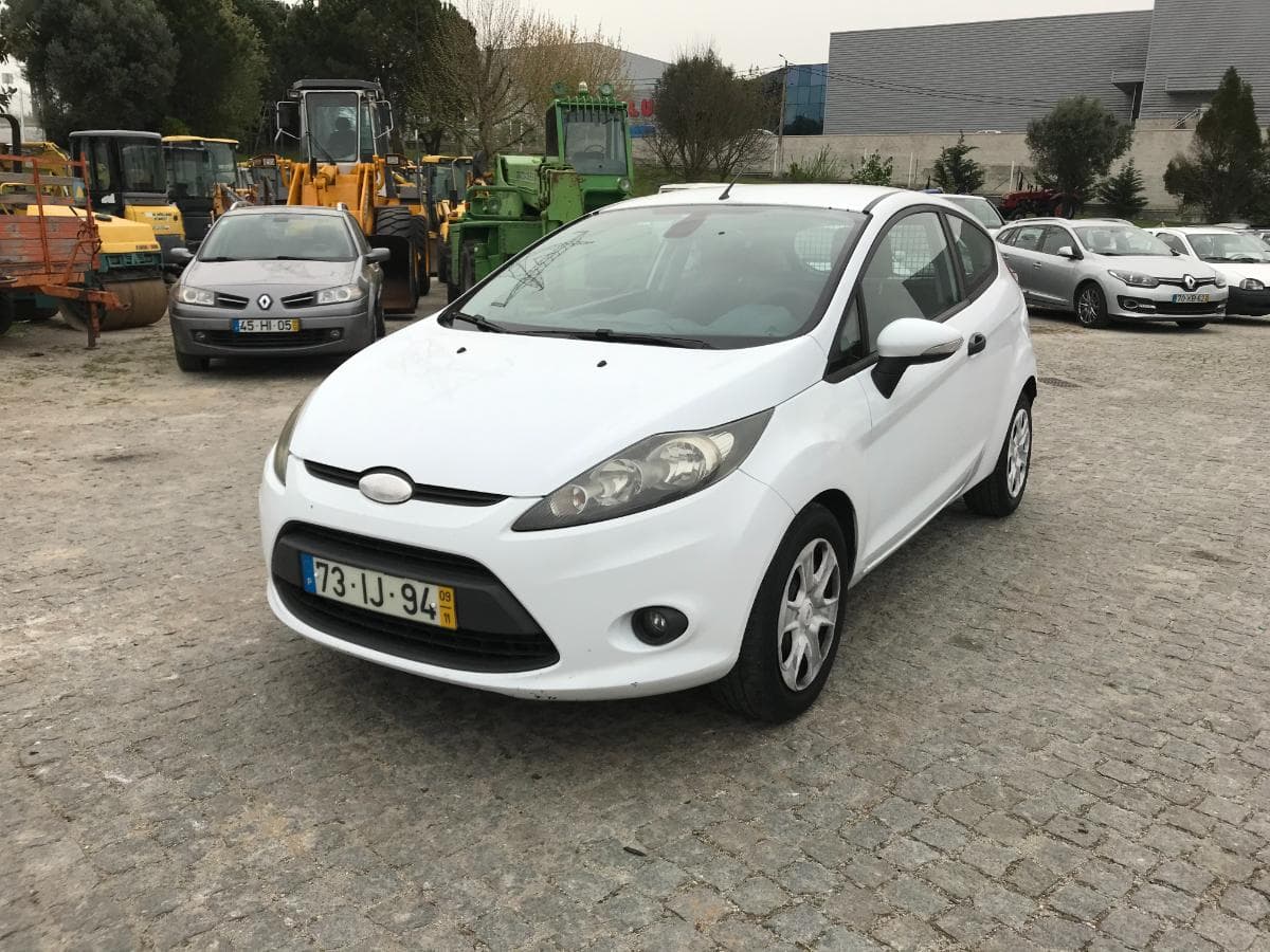 Ford Fiesta 1.4 TDCI · Ano 2009 — imagem 3