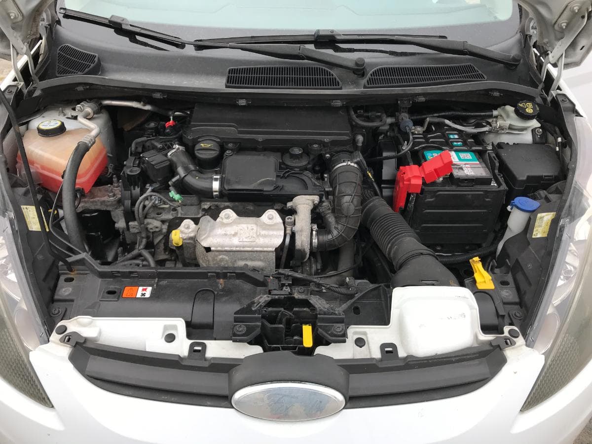 Ford Fiesta 1.4 TDCI · Ano 2009 — imagem 9