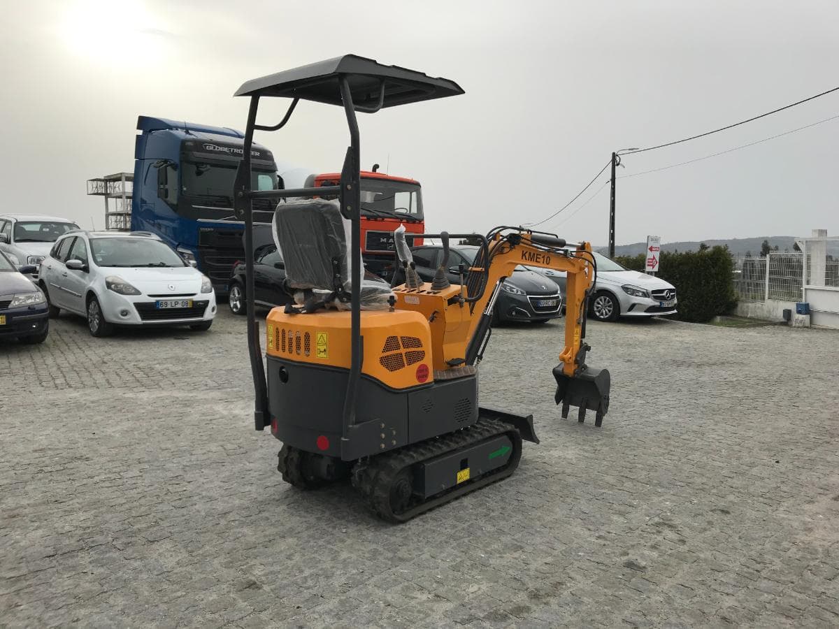 Mini Giratória KME10 · Ano 2020 — imagem 3