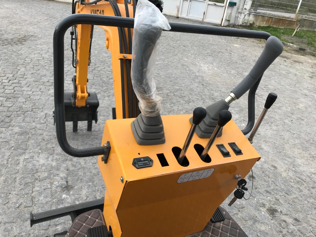 Mini Giratória KME10 · Ano 2020 — imagem 10