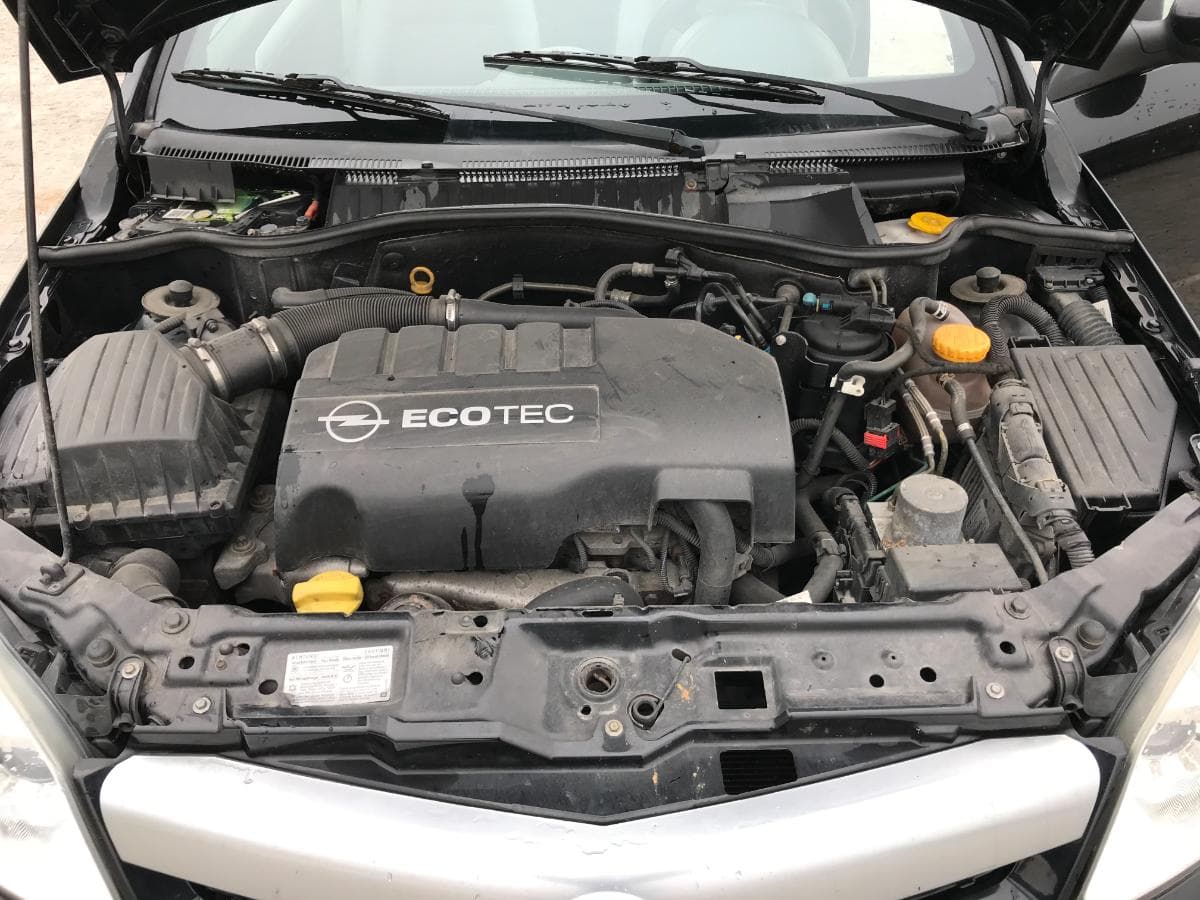 Opel Tigra TwinTop 1.3 CDTI · Ano 2005 — imagen 7