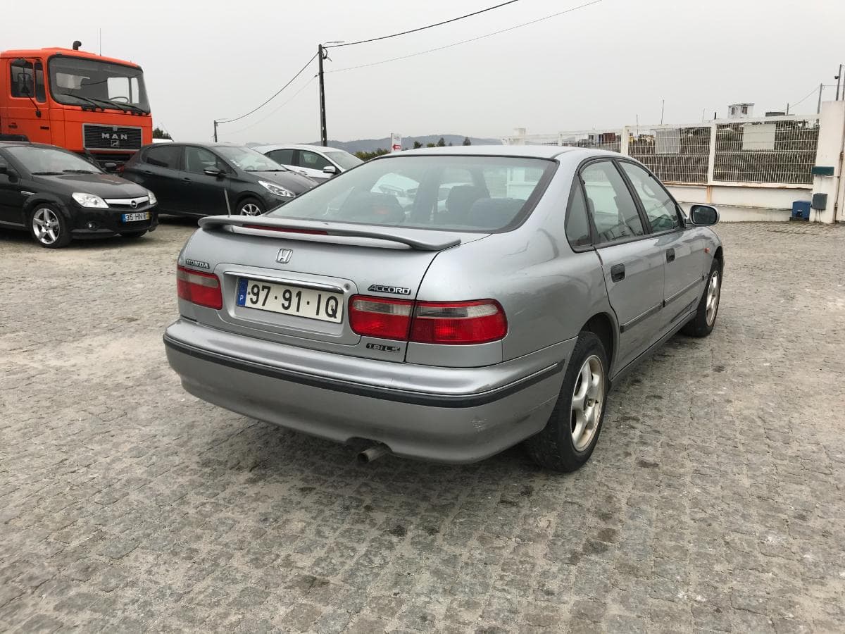 Honda Accord 1.8 ILS · Ano 1997 — imagen 4