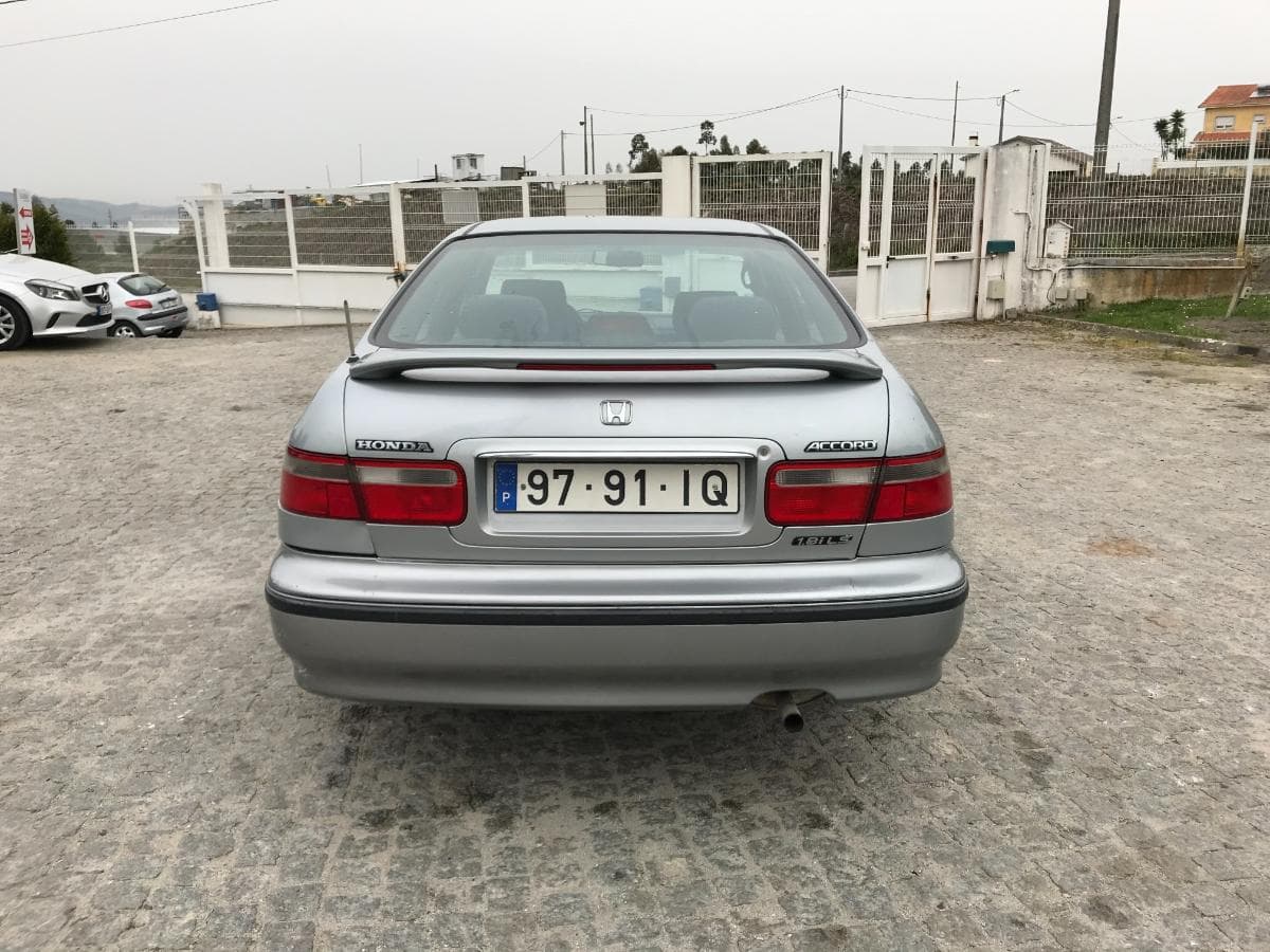 Honda Accord 1.8 ILS · Ano 1997 — imagen 5