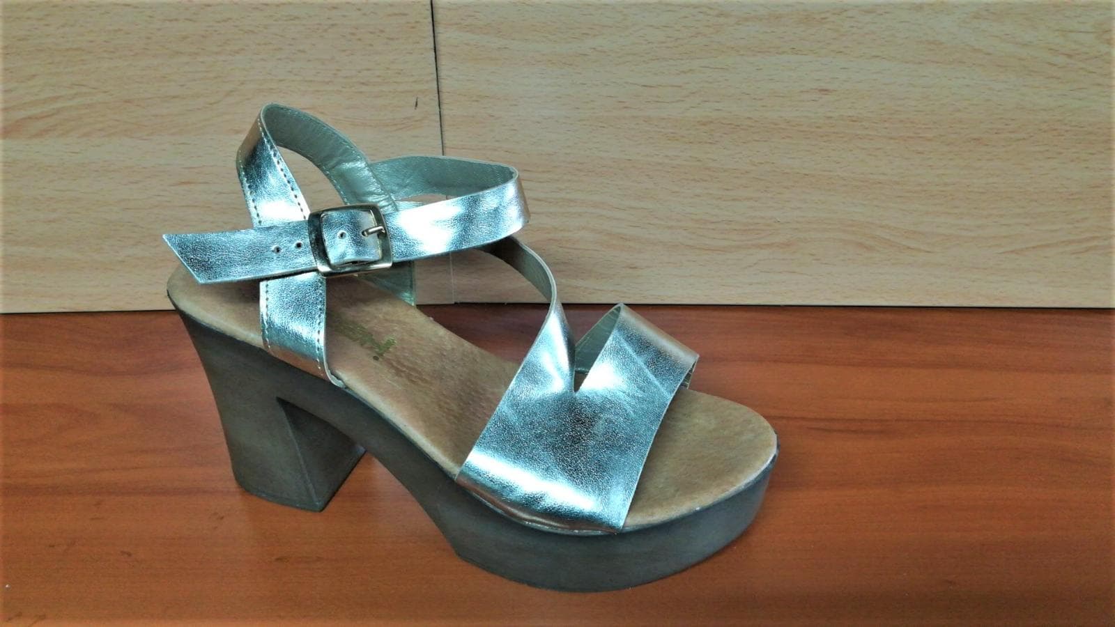 Sapatos Senhora — imagem 3