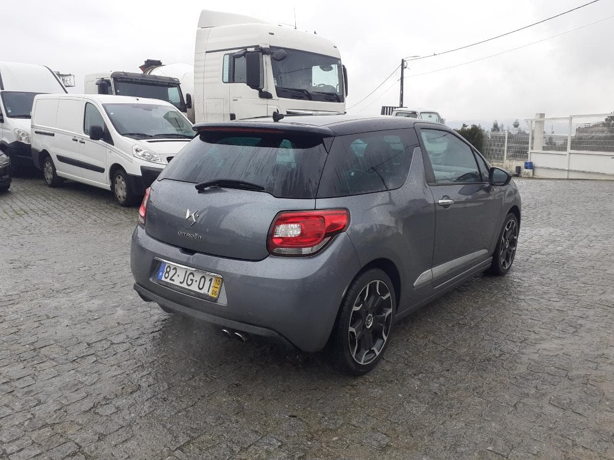 Citroën DS3 1.6 · Ano 2010 — imagen 4
