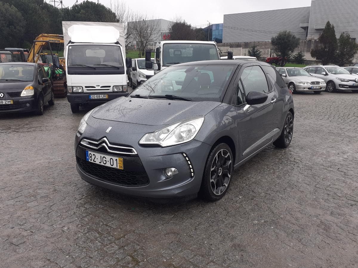 Citroën DS3 1.6 · Ano 2010 — imagen 1