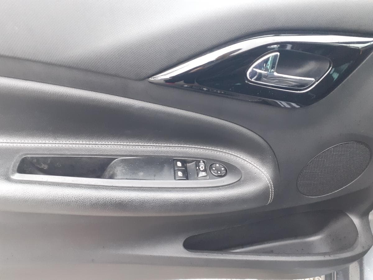 Citroën DS3 1.6 · Ano 2010 — imagen 18