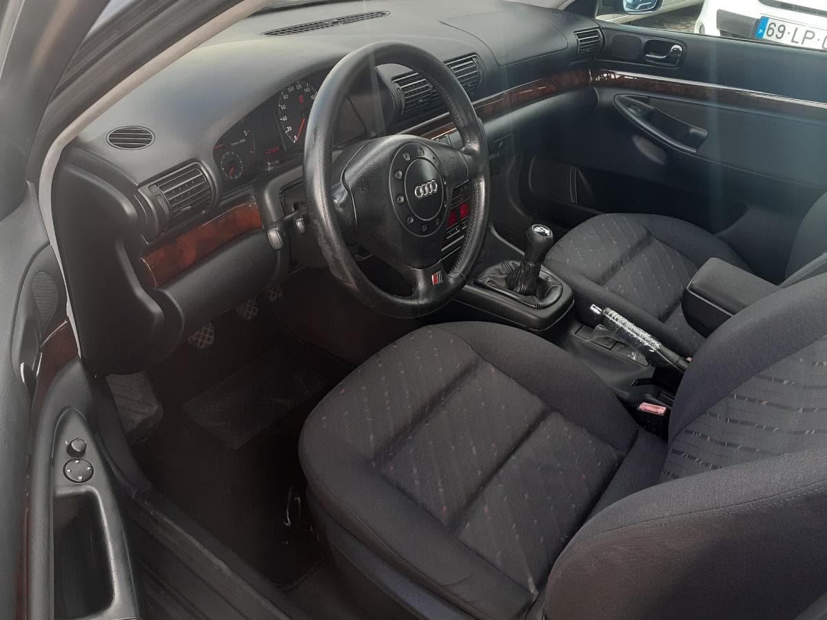 Audi A4 1.9 TDI · Ano 1997 — image 12