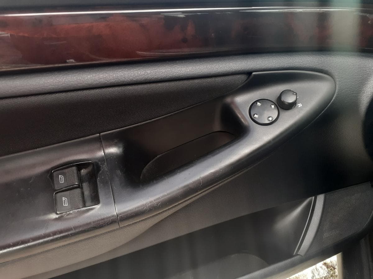 Audi A4 1.9 TDI · Ano 1997 — image 17