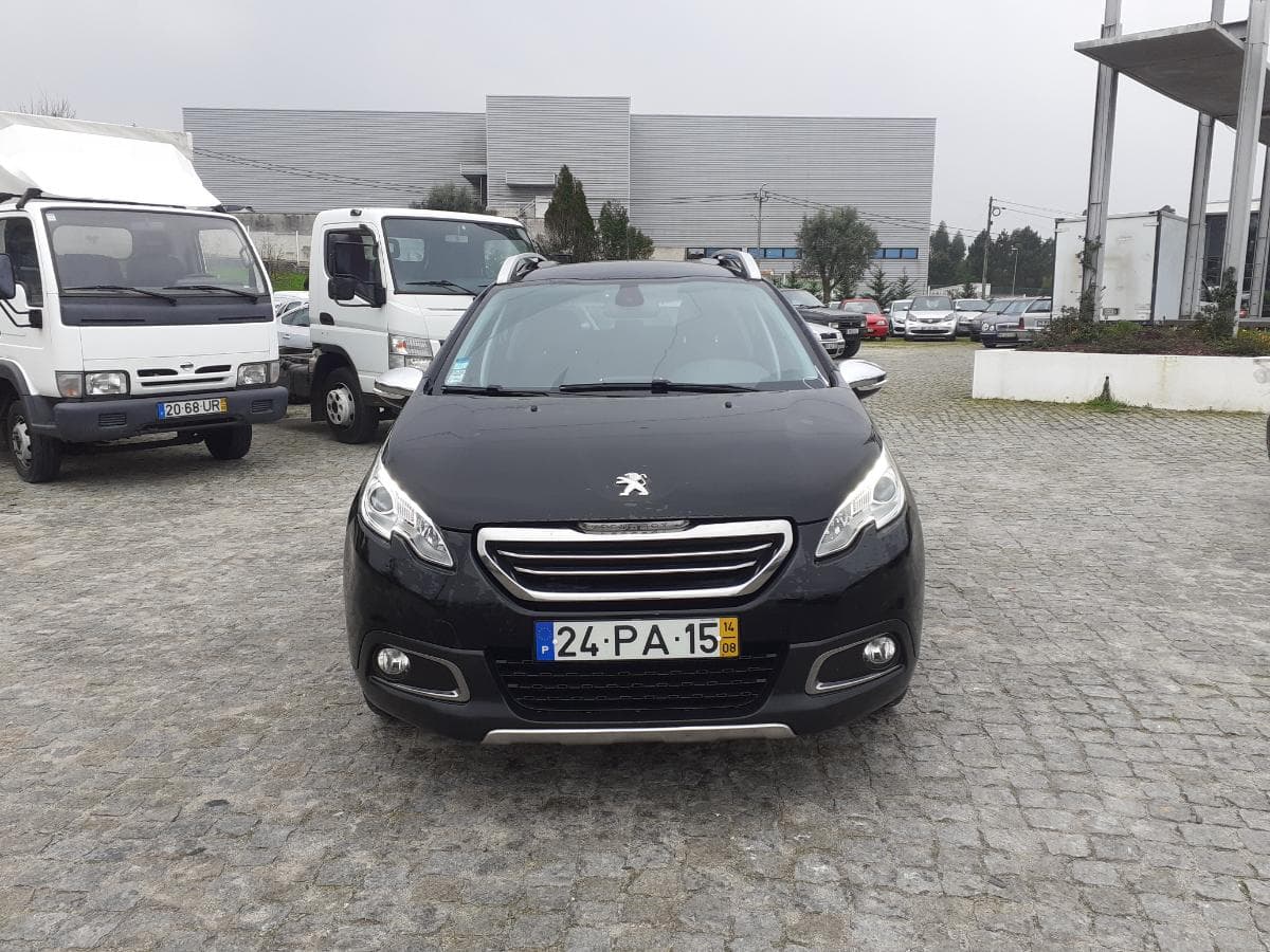 Peugeot 2008 1.6 HDI · Ano 2014 — imagem 2