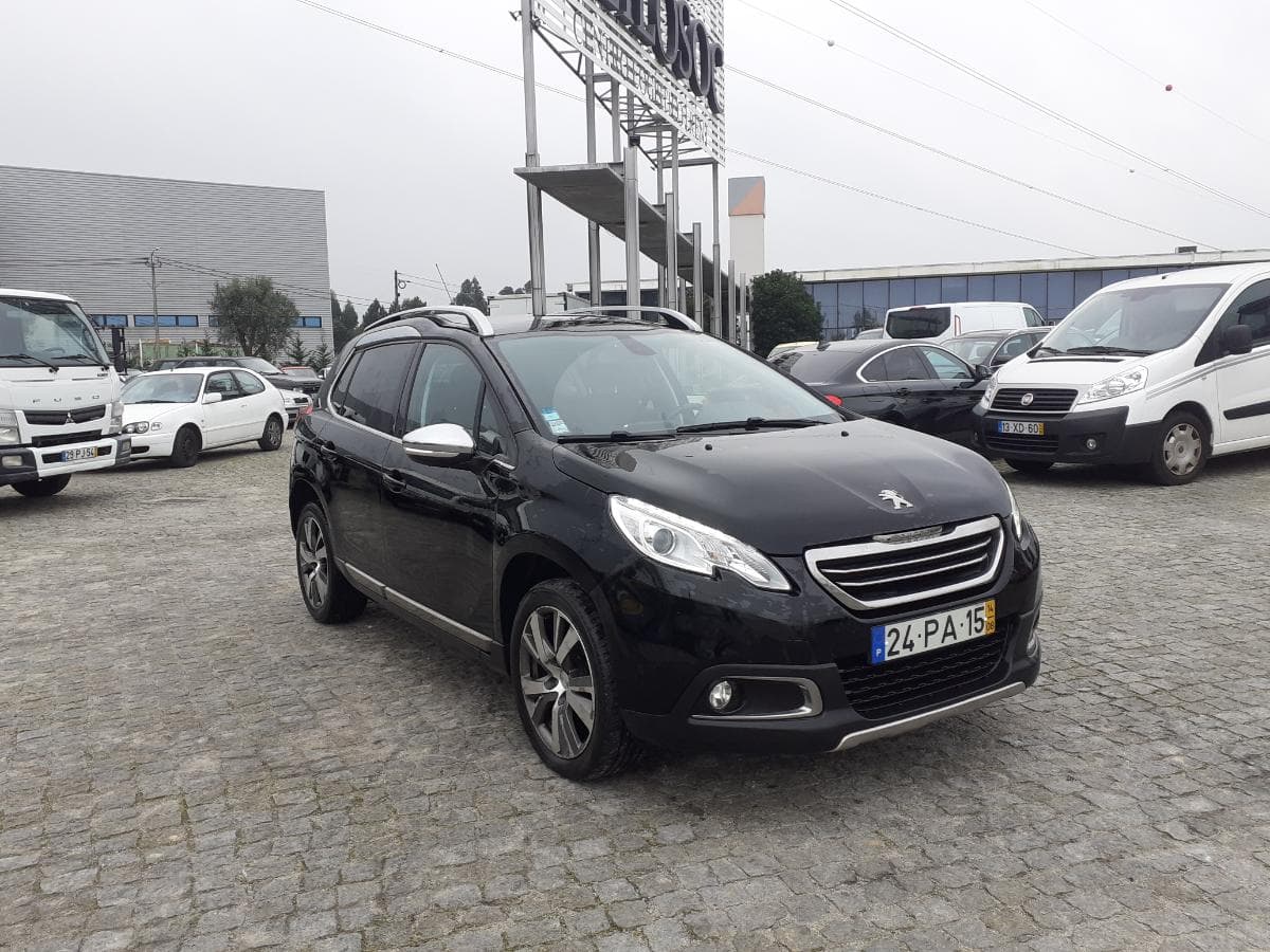 Peugeot 2008 1.6 HDI · Ano 2014 — imagem 1
