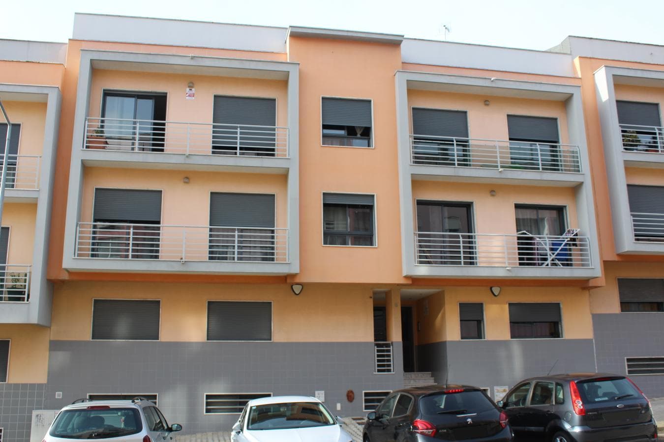 1/2 de Apartamento T3 c/ Garagem e Arrecadação · Seixal — imagem 1