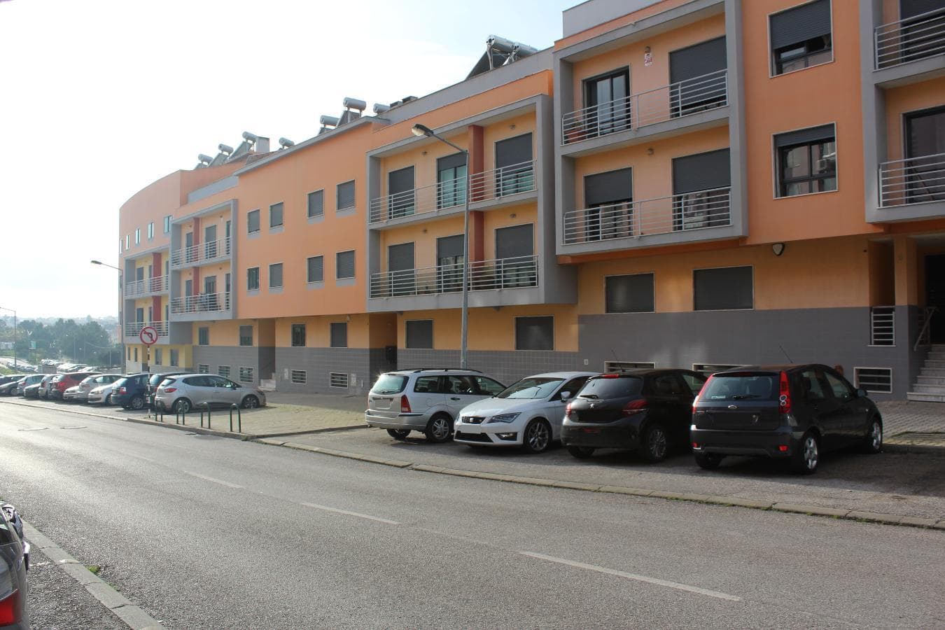 1/2 de Apartamento T3 c/ Garagem e Arrecadação · Seixal — imagem 2