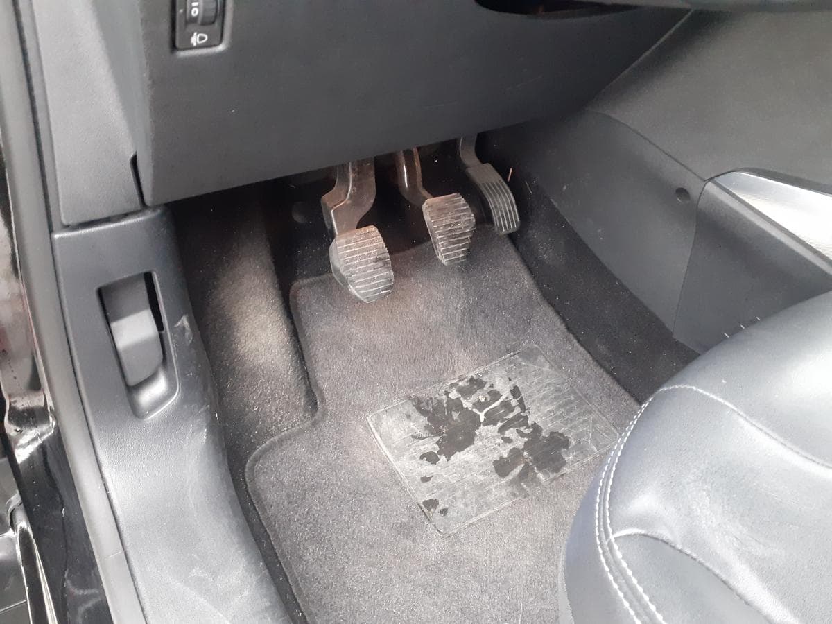 Peugeot 2008 1.6 HDI · Ano 2014 — imagem 23