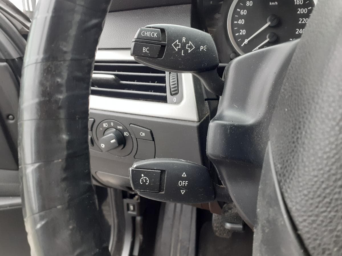 BMW 520D · Año 2006 — imagen 29