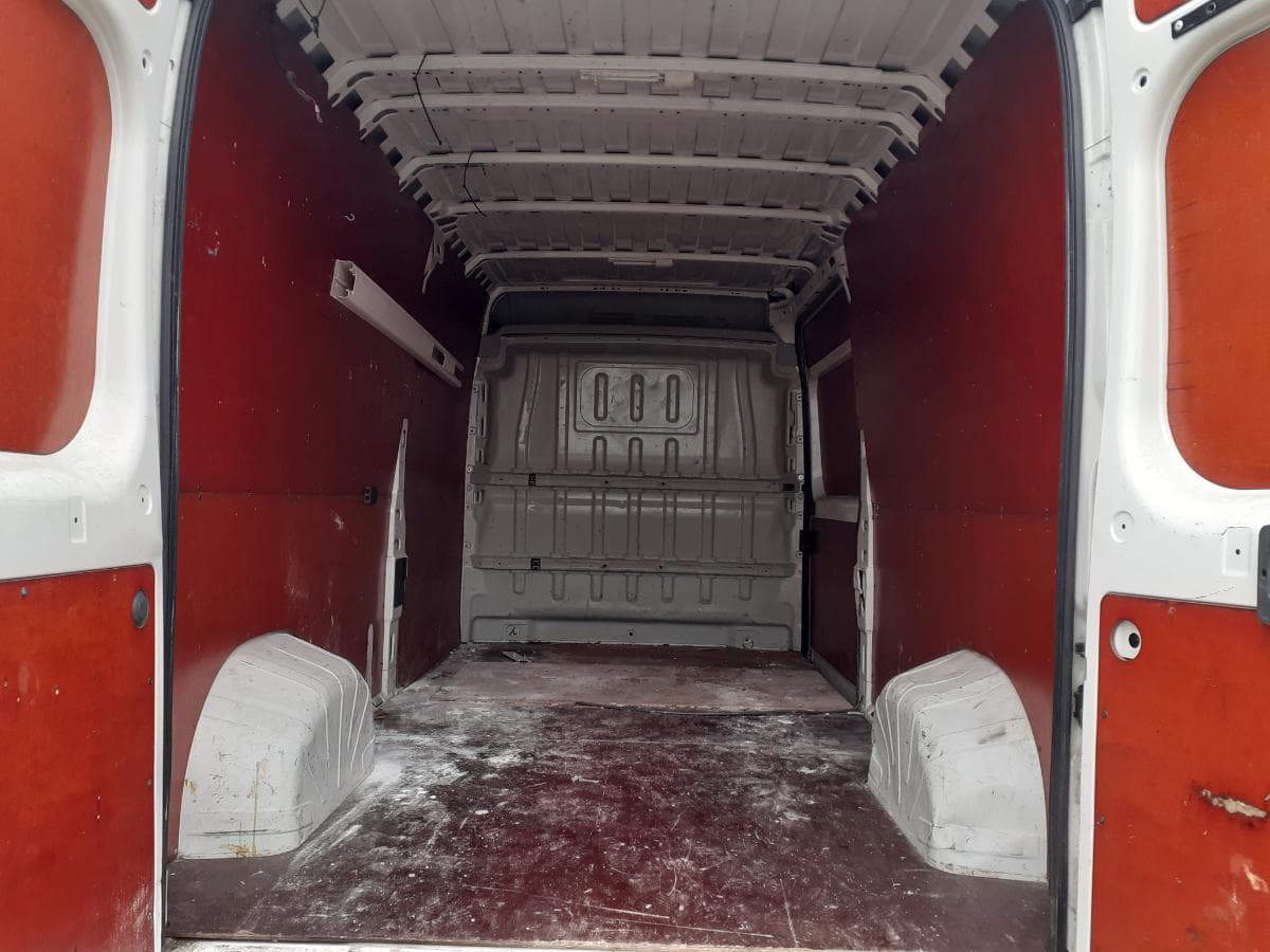 Peugeot Boxer 2.2 HDI · Ano 2011 — imagem 8
