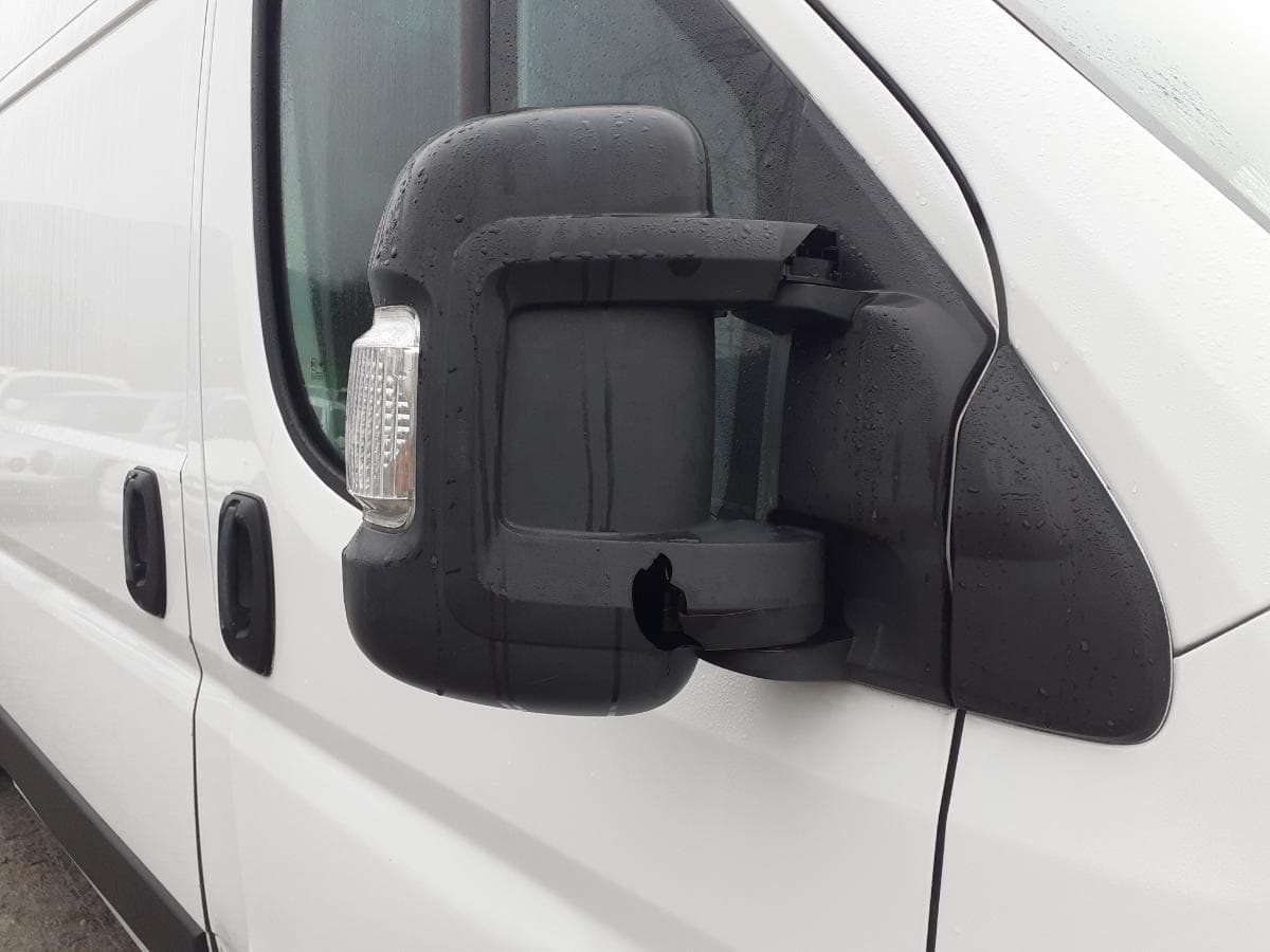 Peugeot Boxer 2.2 HDI · Ano 2011 — imagem 11