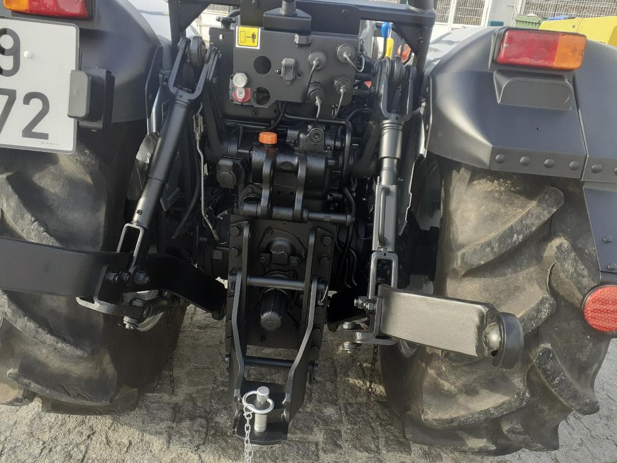 Trator Hurlimann XF 90 4X4 · Ano 2014 — imagem 7