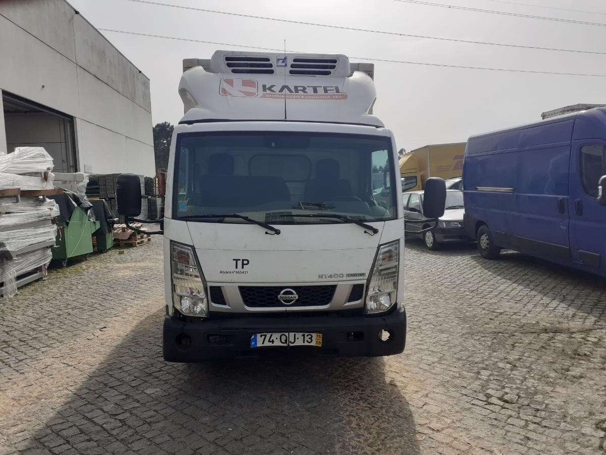 Nissan Cabstar NT400 Cabstar · Année 2015 — image 2
